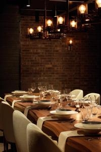 Kimpton Hotel Arras by IHG餐厅或其他用餐的地方