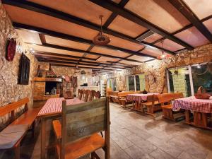 Restaurace v ubytování Villa Hacienda Grof