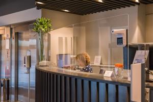 Kuchyň nebo kuchyňský kout v ubytování Atlas Hotel Brussels