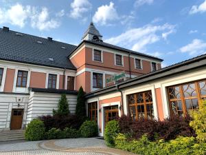 Billede fra billedgalleriet på Rezydencja Pod Zegarem i Trzebinia + 49 billeder