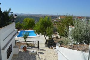 The swimming pool at or close to Casa Rural Consuelo