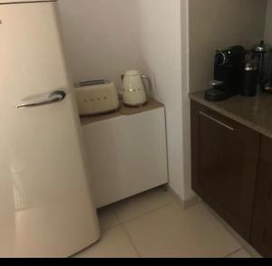 Kuchyňa alebo kuchynka v ubytovaní HOLIDAY HOME Wechta Baltic 608 z widokiem na morze