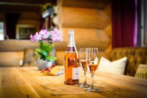 Nápoje v ubytování Alpenchalet St.Ulrich