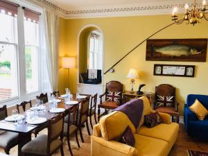 Restoranas ar kita vieta pavalgyti apgyvendinimo įstaigoje Lairds Lodge Inverness