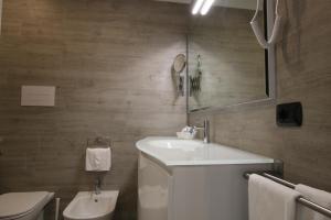 Koupelna v ubytování Eraclea Palace Hotel 4 stelle S