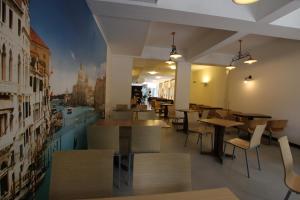 Bazén v ubytování Eraclea Palace Hotel 4 stelle S nebo v jeho okolí