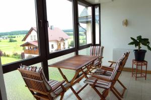 Χώρος καθιστικού στο Ferienhaus - Vakantiehuis, Ferienwohnung, 100 qm, Rollmann, 54578 Nohn, Eifel- Nürburgring
