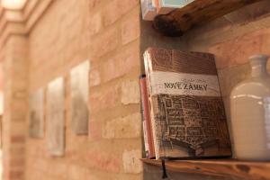 Certifikát, ocenenie alebo iný dokument vystavený v ubytovaní Art Gallery Apartment