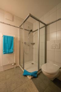 Ванная комната в Apartment Trümmelbach, Comfortabl & Cozy, Private Terrace with best views