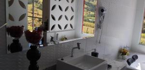 Foto dalla galleria di Pousada Princesa Do Vale a Belo Vale