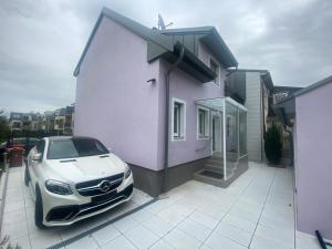 The building in which Az apartmant is located