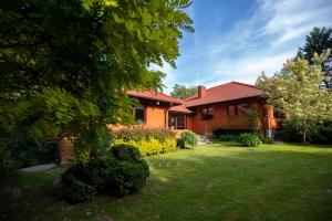 Κήπος έξω από το Secret Garden Residence