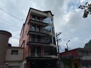 Budova, kde se hotel nachází