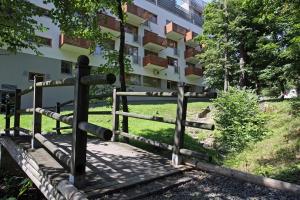 Vonkajšia záhrada v ubytovaní Apartmány Čeladná