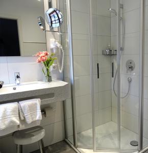 Koupelna v ubytování Hotel Eberbacher Hof