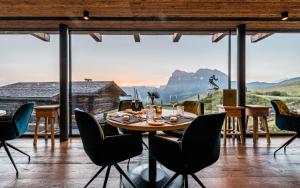 Gallery image of Hotel Goldknopf in Alpe di Siusi