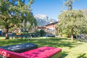 Nespecifikovaný výhled na hory nebo výhled na hory při pohledu z aparthotelu