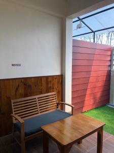 Fotografie z fotogalerie ubytování มิตรภาพโฮเทล ( Mittrapap Hotel ) v destinaci Ban Samran
