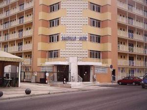 Budynek, w którym mieści się apartament
