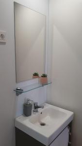 Ένα μπάνιο στο Mobile Home Erna, Rovinj