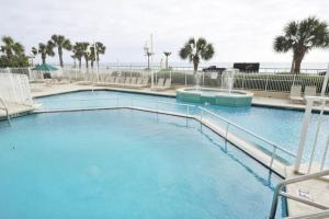 Bazén v ubytování Majestic Sun A nebo v jeho okolí + 29 fotografií