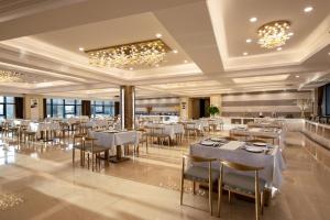 Restaurace v ubytování Ramada Encore by Wyndham Chenzhou North