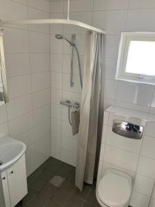 Vannituba majutusasutuses Karlstad Swecamp Bomstadbaden