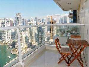 Gallery image of Luton Vacation Homes - Dubai Marina, Continental Tower in Dubai