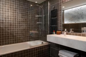Koupelna v ubytování Hotel Cote Brune
