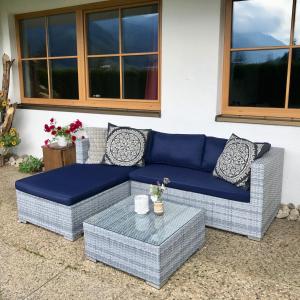 Ein Sitzbereich in der Unterkunft Landhaus Bergner Alm