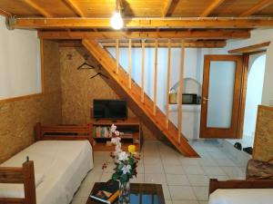 Fotografie z fotogalerie ubytování Theanos House v destinaci Pigi