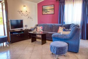TV a/nebo společenská místnost v ubytování Apartment Nela