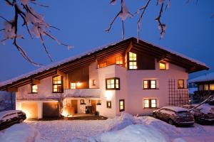 Haus Widmann v zimě