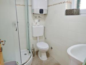 Kúpeľňa v ubytovaní Mareta - Apartment in a stone house + 33 fotografií