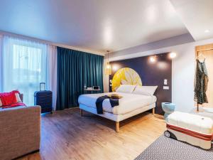 Postel nebo postele na pokoji v ubytování ibis Styles Le Treport Mers Les Bains