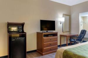 Econo Lodge Belton - Kansas City South