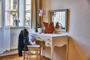 Fotografie z fotogalerie ubytování Three Golden Crowns Apartments v Praze
