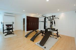 Fitness centrum a/nebo fitness zařízení v ubytování พรเจริญเพลส