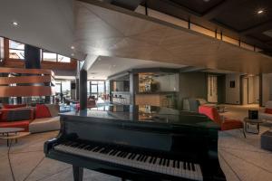 Posezení v ubytování Altezza - Arc 1800 Hotel & Spa - ex Mercure