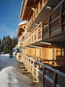 Balkón nebo terasa v ubytování La Grive FAMILLE & MONTAGNE appartements 6pers montagne by Alpvision Residence