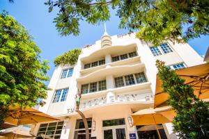 Bangunan di mana terletaknya hotel