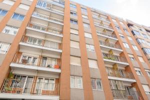 The building in which Az apartmant is located