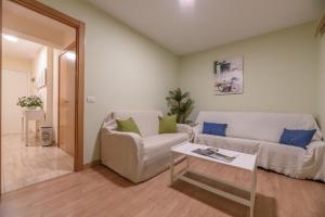 A seating area at Apartamento Centro Santiago