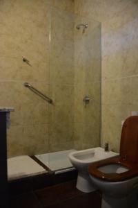 A bathroom at Hotel Santa Cruz