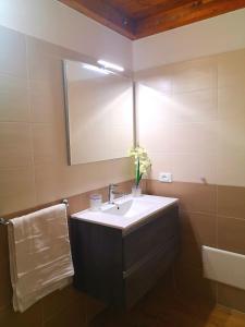 A bathroom at Le Orchidee