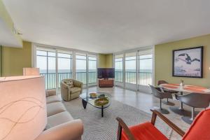 Gallery image of #505 Shores of Madeira in St Pete Beach