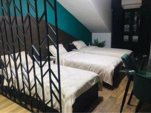 Ένα ή περισσότερα κρεβάτια σε δωμάτιο στο Apartmani Jović