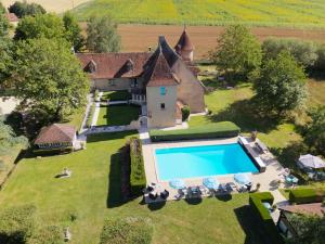 Le Petit Chateau De Sainte Colombe, Bouges-le-Château – Updated 2023 Prices