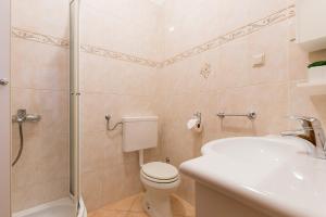 Fotografia z galérie ubytovania Apartmani Manzoni v destinácii Punat