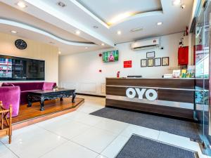 a room with a pool table in a store at Super OYO 43959 Astana Hotel in Tawau